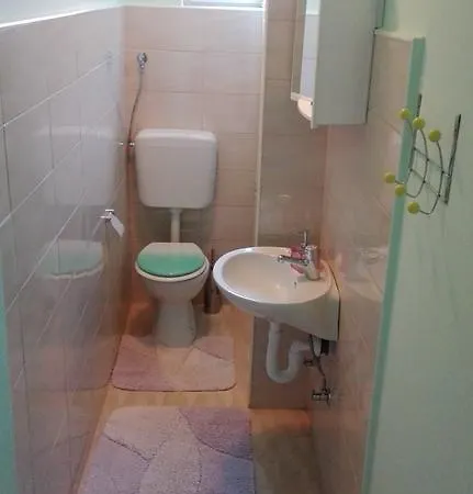 Apartments Angela Biograd Na Moru Room photo