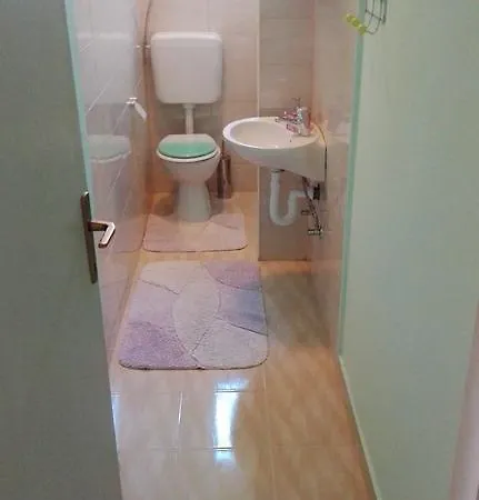 Apartments Angela Biograd Na Moru Room photo