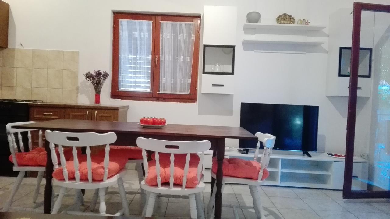 Apartment Angela Biograd Na Moru